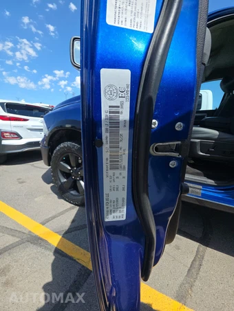 2018 Ram 1500 Outdoorsman Crew Cab Short Bed – miniatura 14