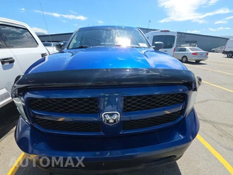 2018 Ram 1500 Outdoorsman Crew Cab Short Bed – miniatura 2