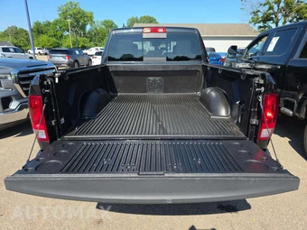 2018 Ram 1500 Outdoorsman Extended Cab Medium Bed - miniatura 14