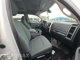 2018 Ram 1500 SLT Crew Cab Short Bed - miniatura 8