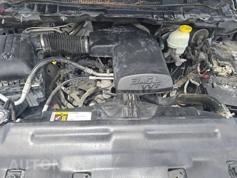 2018 Ram 1500 SLT Extended Cab Medium Bed - miniatura 15