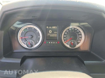 2018 Ram 1500 SLT Extended Cab Medium Bed - miniatura 9