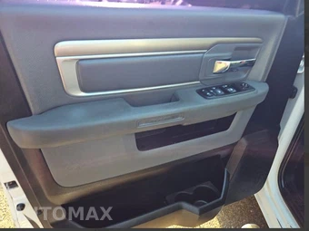 2018 Ram 1500 SLT Extended Cab Medium Bed – miniatura 12