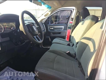2018 Ram 1500 SLT Extended Cab Medium Bed – miniatura 6