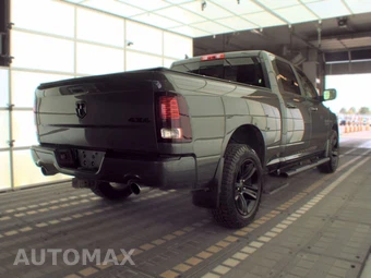 2018 Ram 1500 Sport Crew Cab Medium Bed - miniatura 5