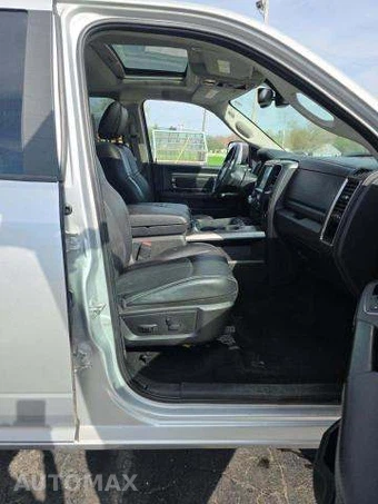 2018 Ram 1500 Sport Crew Cab Medium Bed - miniatura 18