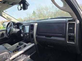2018 Ram 1500 Sport Crew Cab Medium Bed - miniatura 19