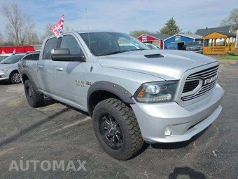 2018 Ram 1500 Sport Crew Cab Medium Bed - miniatura 4