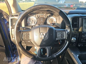 2018 Ram 1500 Sport Crew Cab Medium Bed - miniatura 10