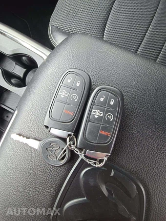 2018 Ram 1500 Sport Crew Cab Short Bed - miniatura 8
