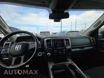 2018 Ram 1500 Sport Crew Cab Short Bed – miniatura 11