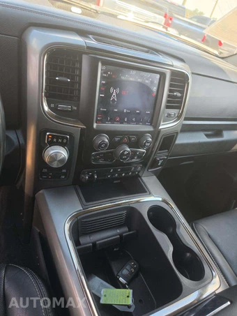 2018 Ram 1500 Sport Crew Cab Short Bed - miniatura 10