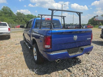 2018 Ram 1500 Sport Crew Cab Short Bed - miniatura 2