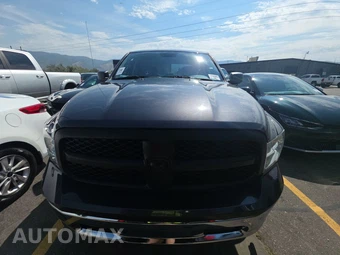 2018 Ram 1500 ST Crew Cab Short Bed - miniatura 2