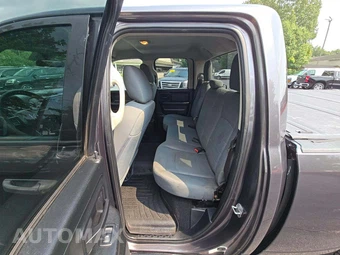 2018 Ram 1500 ST Extended Cab Medium Bed - miniatura 10