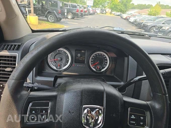 2018 Ram 1500 ST Extended Cab Medium Bed - miniatura 25