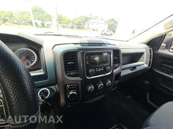 2018 Ram 1500 Tradesman Crew Cab Medium Bed - miniatura 10