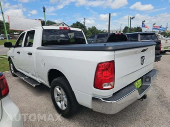2018 Ram 1500 Tradesman Crew Cab Medium Bed - miniatura 2