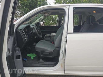 2018 Ram 1500 Tradesman Crew Cab Short Bed - miniatura 3
