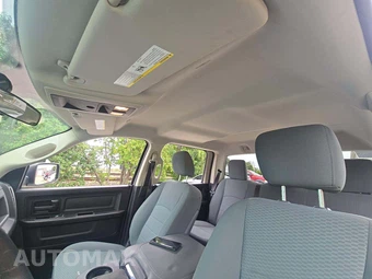 2018 Ram 1500 Tradesman Crew Cab Short Bed - miniatura 8