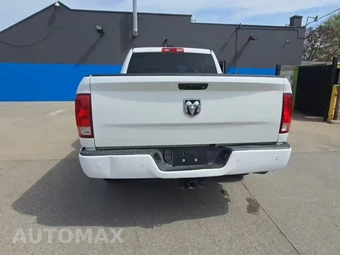 2018 Ram 1500 Tradesman Crew Cab Short Bed - miniatura 4
