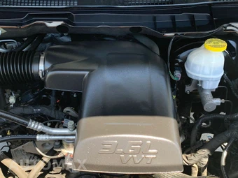 2018 Ram 1500 Tradesman Extended Cab Medium Bed - miniatura 19