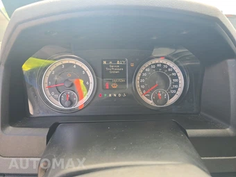 2018 Ram 1500 Tradesman Extended Cab Medium Bed – miniatura 12