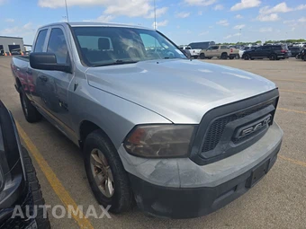 2018 Ram 1500 Tradesman Extended Cab Medium Bed – miniatura 3