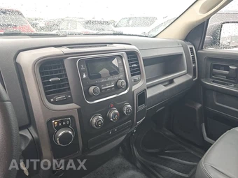 2018 Ram 1500 Tradesman Extended Cab Medium Bed – miniatura 11