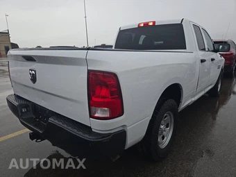 2018 Ram 1500 Tradesman Extended Cab Medium Bed – miniatura 4