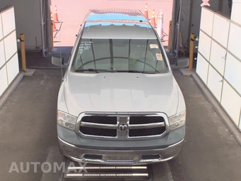 2018 Ram 1500 Tradesman Extended Cab Medium Bed – miniatura 2