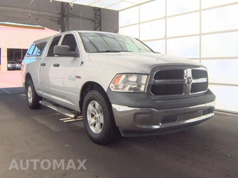 2018 Ram 1500 Tradesman Extended Cab Medium Bed – miniatura 3