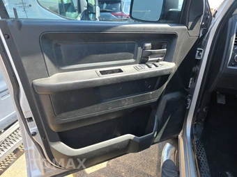2018 Ram 1500 Tradesman Extended Cab Medium Bed – miniatura 9