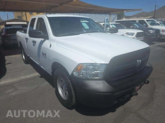 2018 Ram 1500 Tradesman Extended Cab Medium Bed - miniatura 4