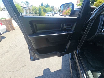 2018 Ram 1500 Tradesman Extended Cab Medium Bed – miniatura 9