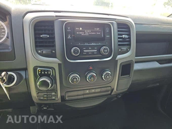 2018 Ram 1500 Tradesman Extended Cab Medium Bed – miniatura 10