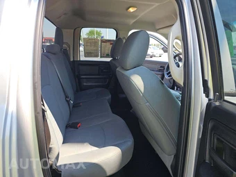 2018 Ram 1500 Tradesman Extended Cab Medium Bed – miniatura 16