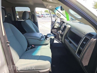 2018 Ram 1500 Tradesman Extended Cab Medium Bed – miniatura 18