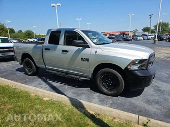 2018 Ram 1500 Tradesman Extended Cab Medium Bed – miniatura 4