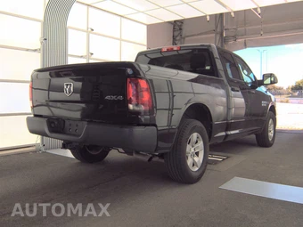 2018 Ram 1500 Tradesman Extended Cab Medium Bed - miniatura 4