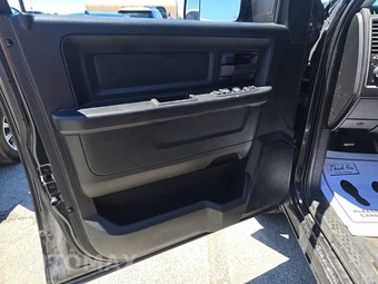 2018 Ram 1500 Tradesman Extended Cab Medium Bed - miniatura 9