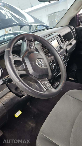 2018 Ram 1500 Tradesman Extended Cab Medium Bed – miniatura 30
