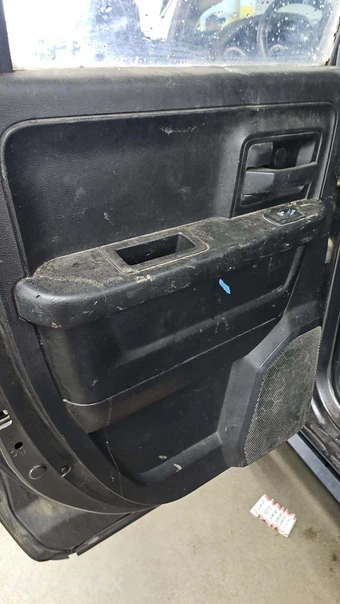 2018 Ram 1500 Tradesman Extended Cab Medium Bed – miniatura 34