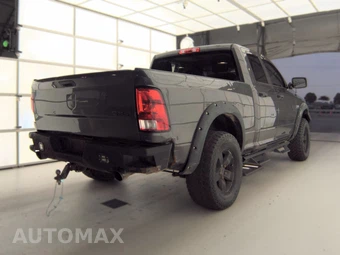2018 Ram 1500 Tradesman Extended Cab Medium Bed – miniatura 4