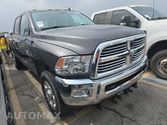 2018 Ram 2500 Big Horn Crew Cab Medium Bed - miniatura 3