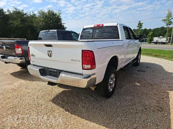 2018 Ram 2500 Big Horn Crew Cab Medium Bed - miniatura 3