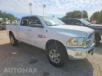 2018 Ram 2500 Big Horn Crew Cab Medium Bed - miniatura 4