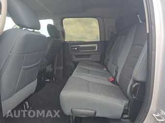 2018 Ram 2500 Big Horn Extended Crew Cab Medium Bed - miniatura 7