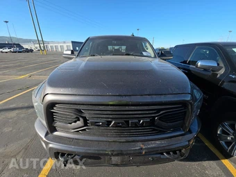 2018 Ram 2500 Big Horn Extended Crew Cab Medium Bed – miniatura 2