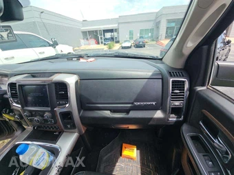 2018 Ram 2500 Laramie Crew Cab Long Bed - miniatura 19